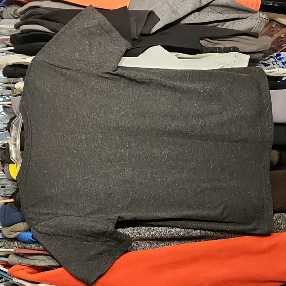 BLACK WITH WHITE MARKS STAR WARS T-SHIRT - Picture 4 of 4